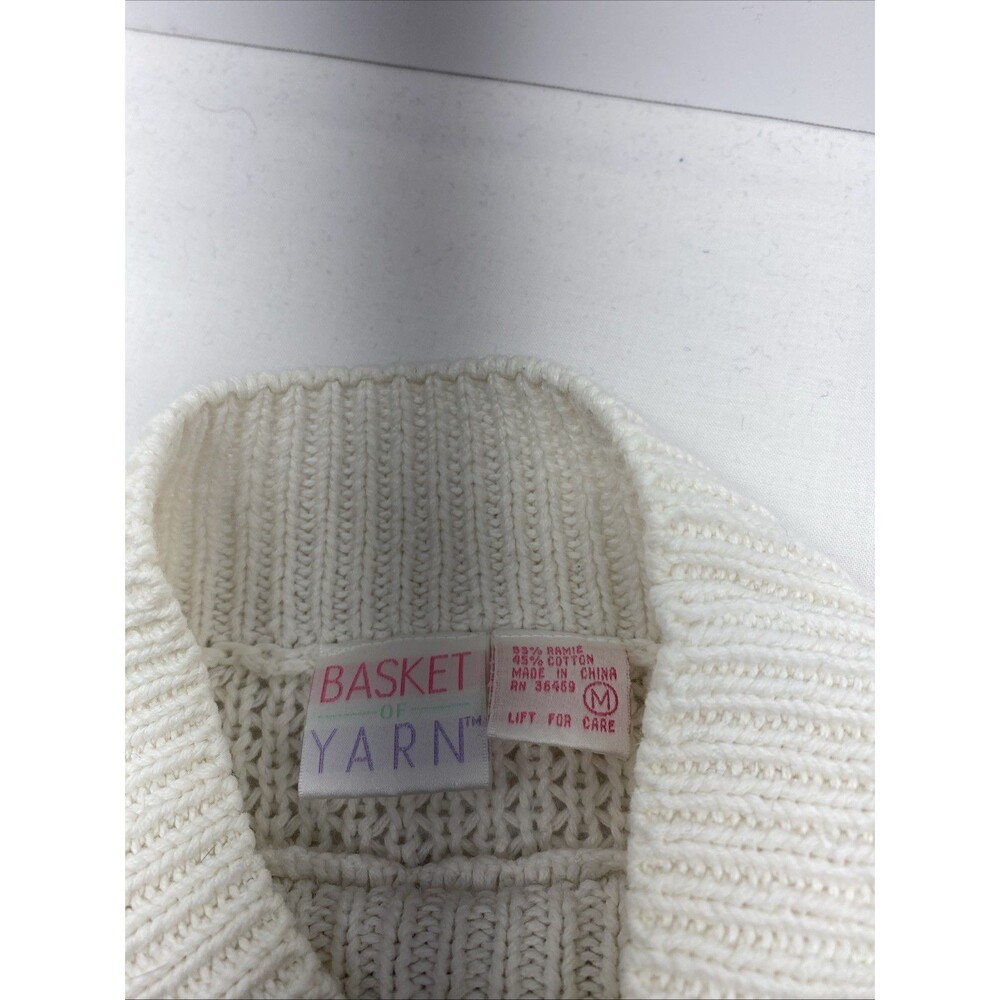 VTG Basket of Yarn Floral Embroidered Sweater M Cream Ramie Cotton - Picture 2 of 13